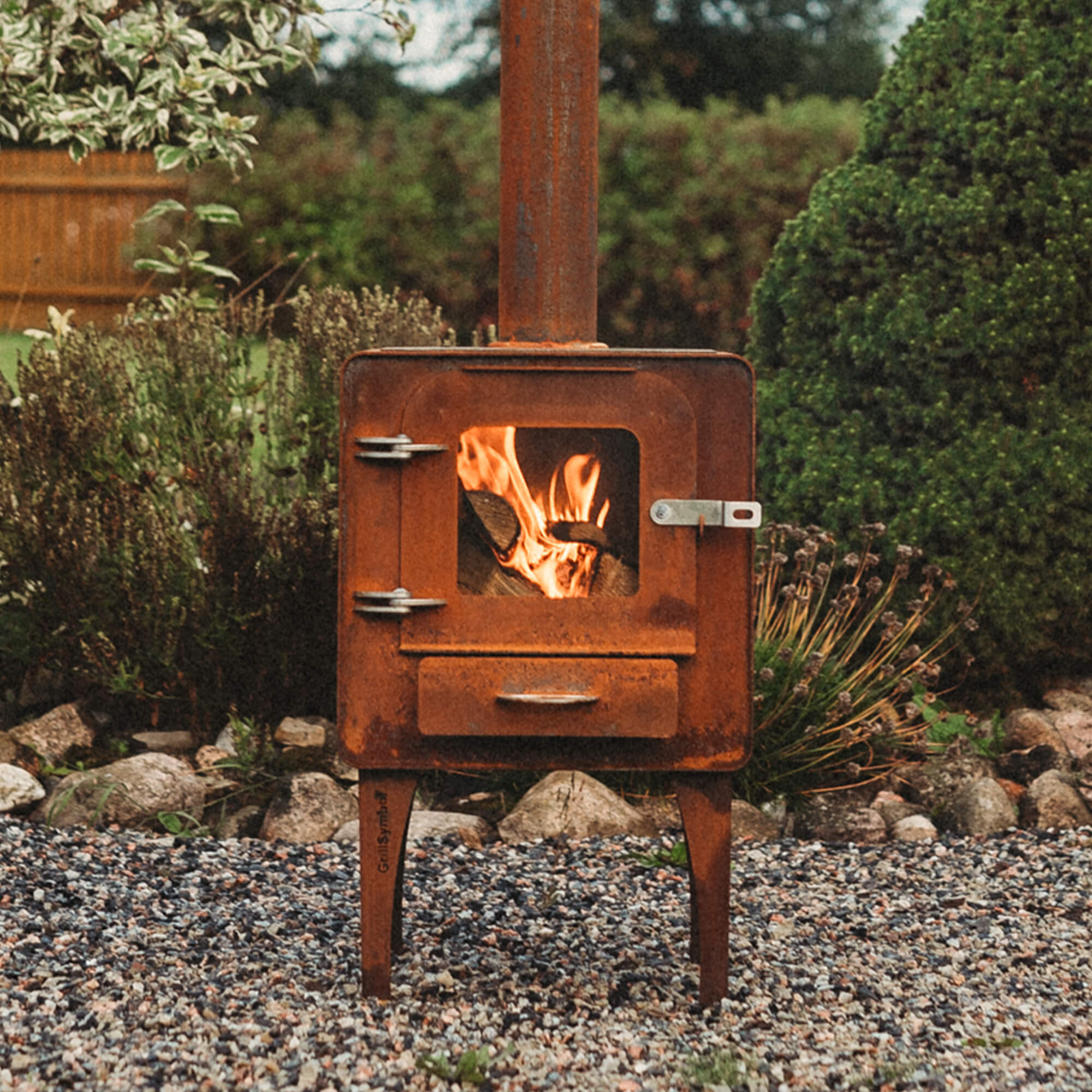 GrillSymbol Outdoor Fireplace Amigo