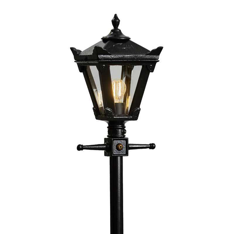 Harte Victorian traditional cast iron outdoor lamp post 1.4m