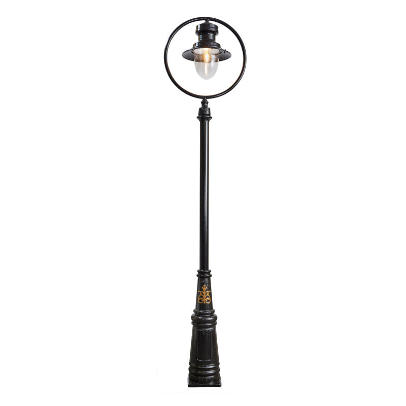 Classic railway outdoor style lamp post in cast iron and steel 3.65m