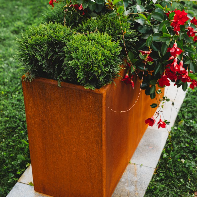 GrillSymbol Corten Steel Planter Lilly, 110x37x65 cm