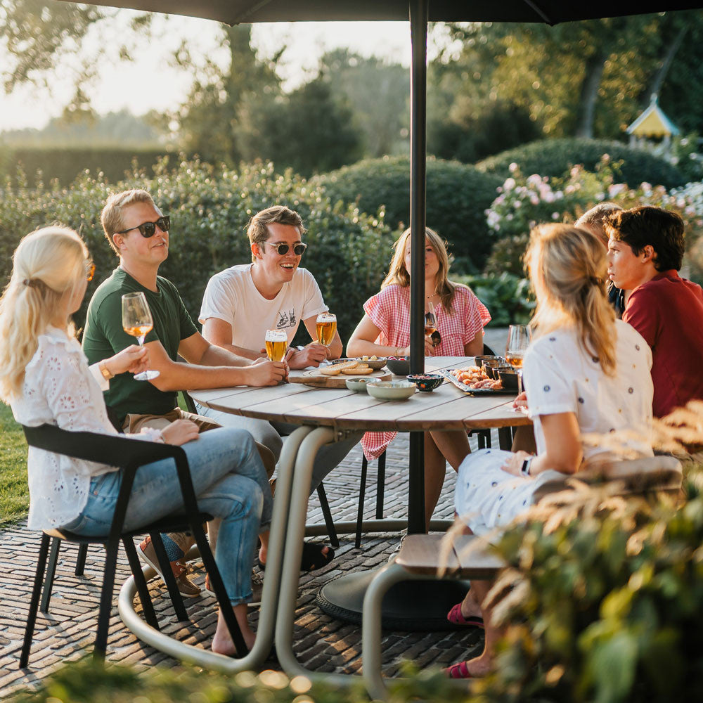 Wunder The Circle - Garden seating social seating